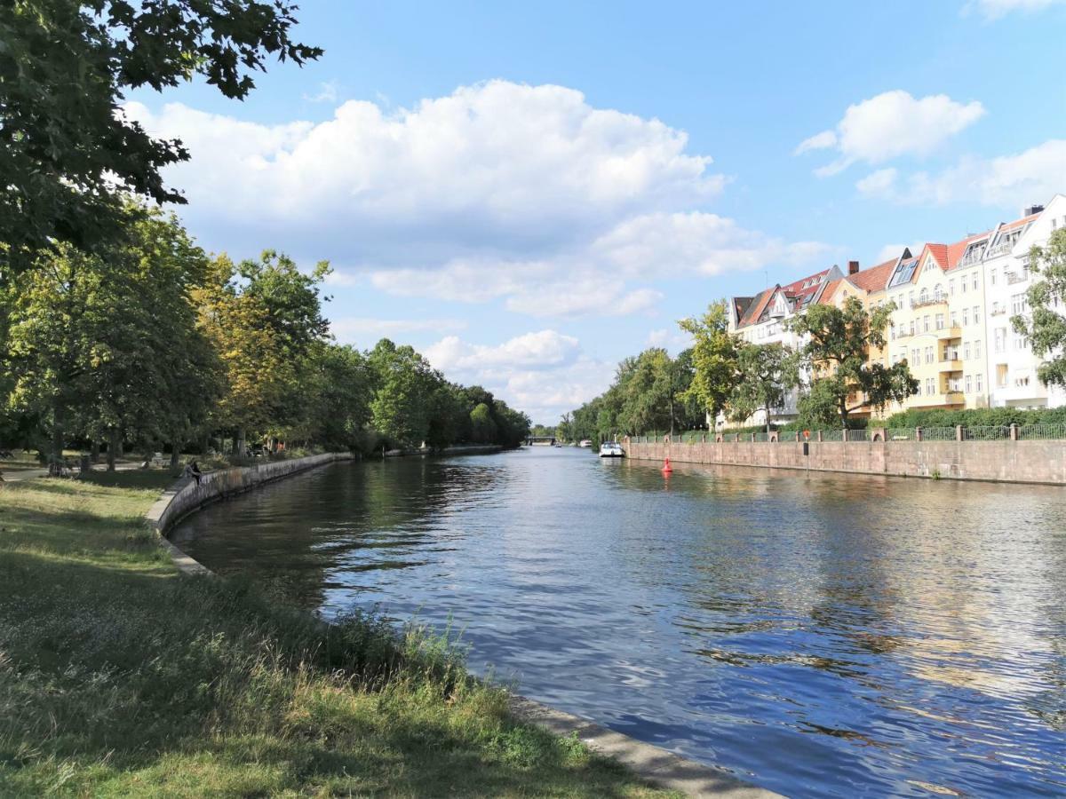 Kvh By Rockchair Apartments L Superhost Status L Boxspringbett Am Schloss Charlottenburg Welcomes You! Berlim Exterior foto